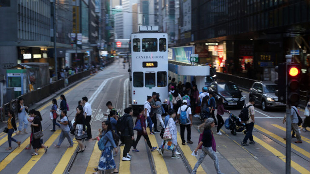 Alasan Banyak Perempuan Indonesia Mau Jadi TKW di Hongkong